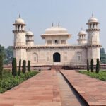itmad-ud-daula agra
